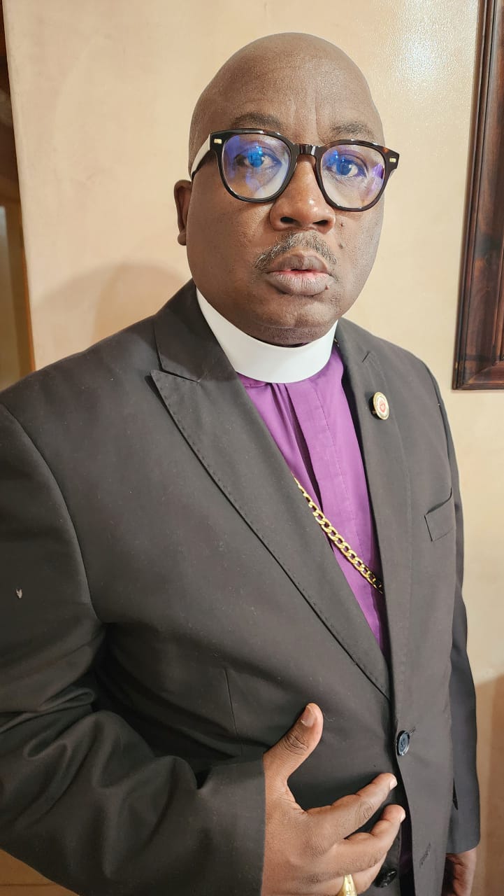 Presiding Bishop R Mamokeane